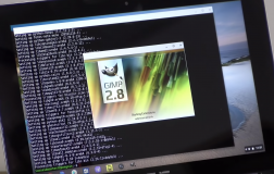 Chrome OS上运行的桌面Linux应用程序（如GIMP）（视频）